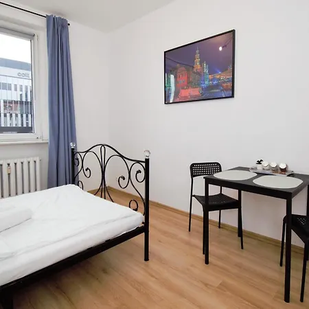 Apartamento Roomspoznan Pl - Królowej Jadwigi 44 - 24h Self Check-in