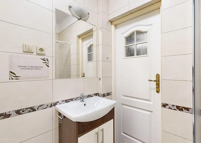 Apartamento Roomspoznan Pl - Królowej Jadwigi 44 - 24h Self Check-in *