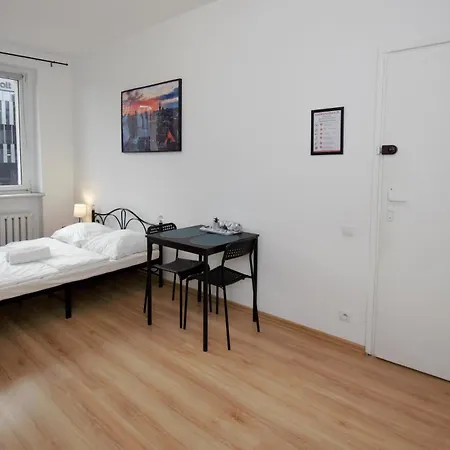 Roomspoznan Pl - Krolowej Jadwigi 44 - 24h Self Check-in Познань
