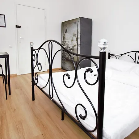 Roomspoznan Pl - Krolowej Jadwigi 44 - 24h Self Check-in Апартаменты
